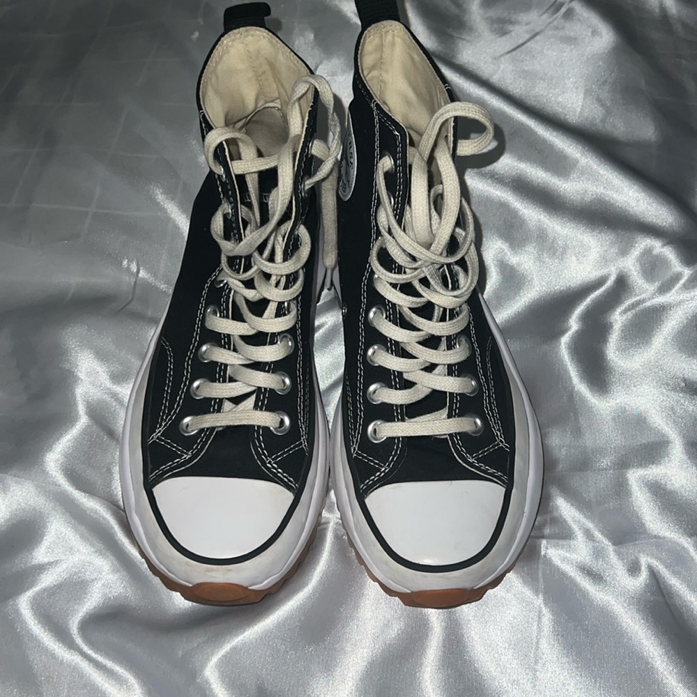 Converse PLATFORM women’s size 8 men’s size 6.5